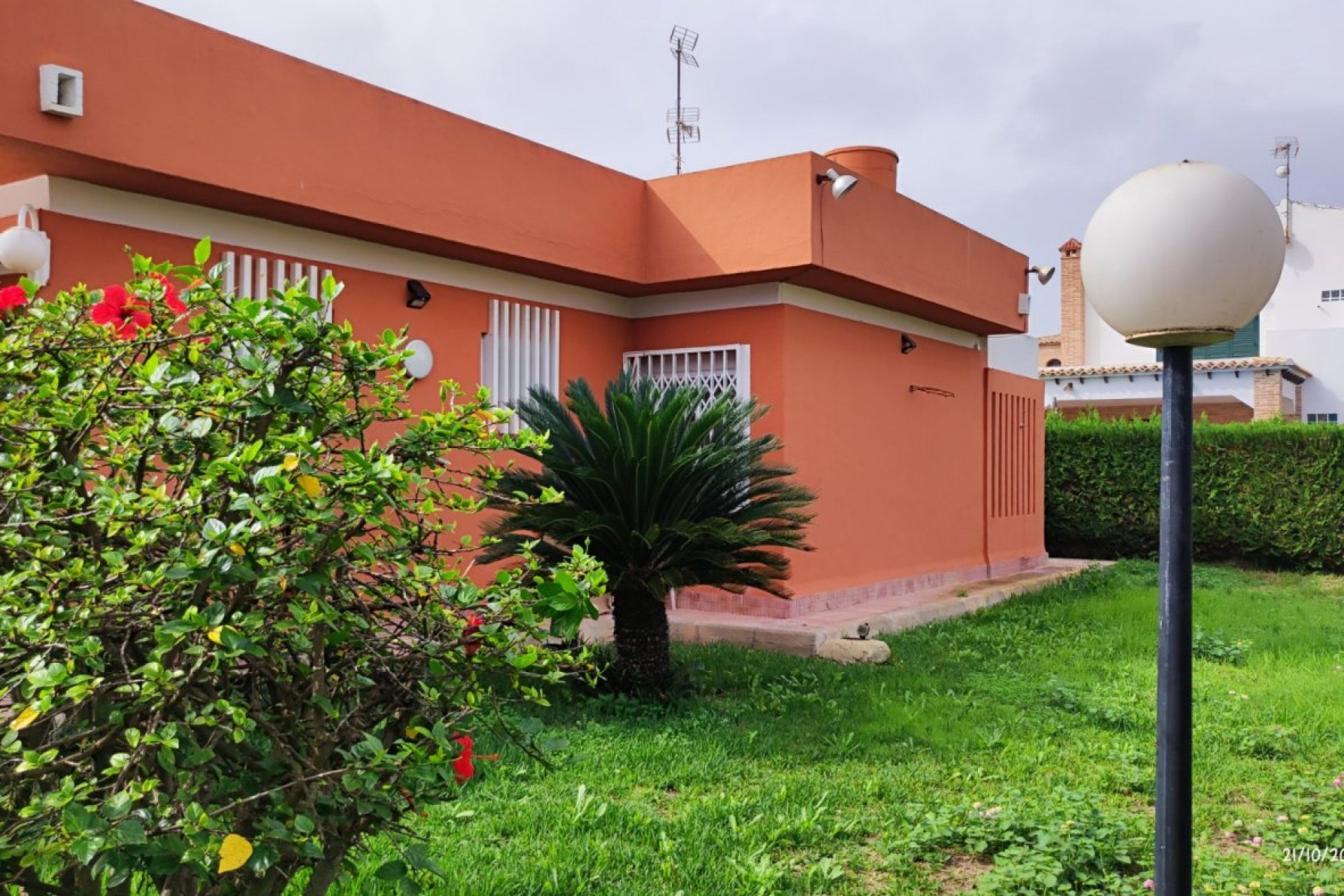 Resale - Villa - Torrevieja - La veleta