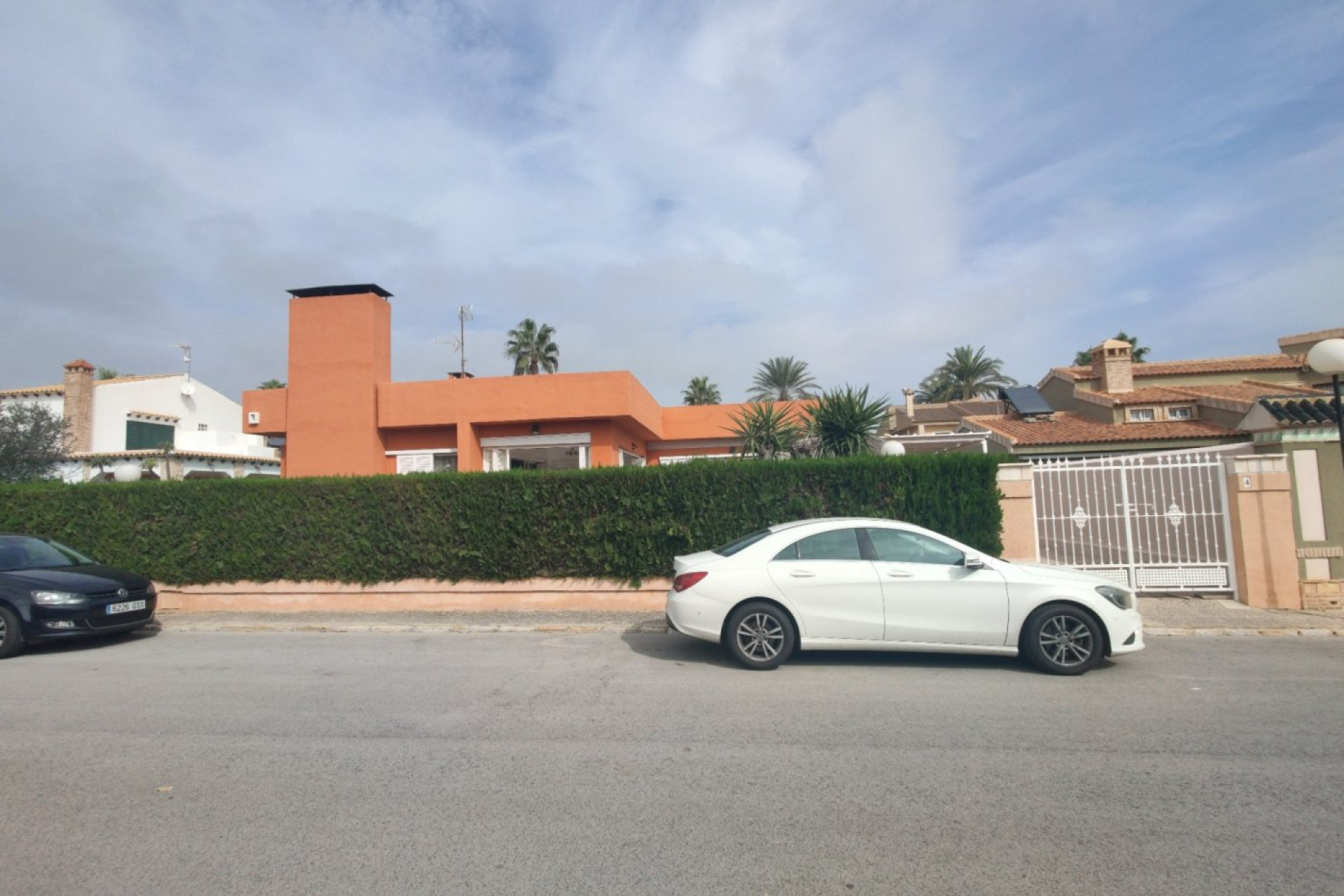 Resale - Villa - Torrevieja - La veleta