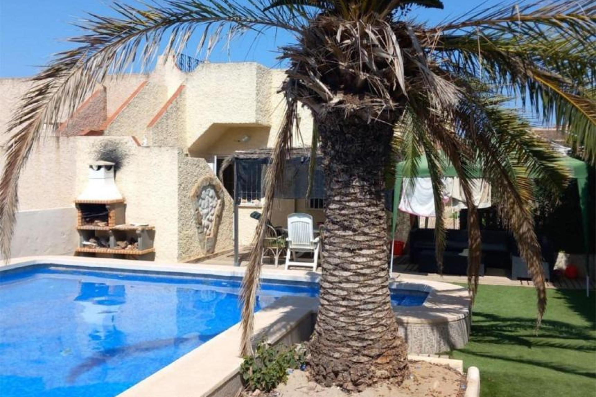 Resale - Villa - Torrevieja - Los altos