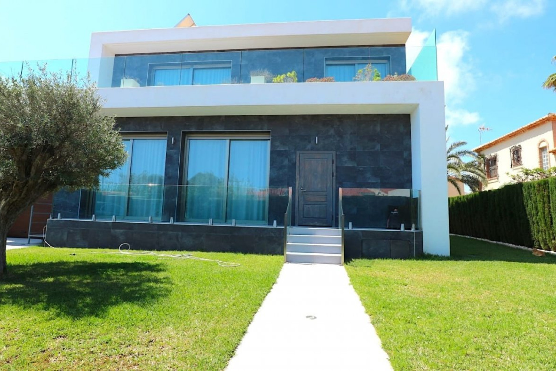 Resale - Villa - Torrevieja - Los Angeles