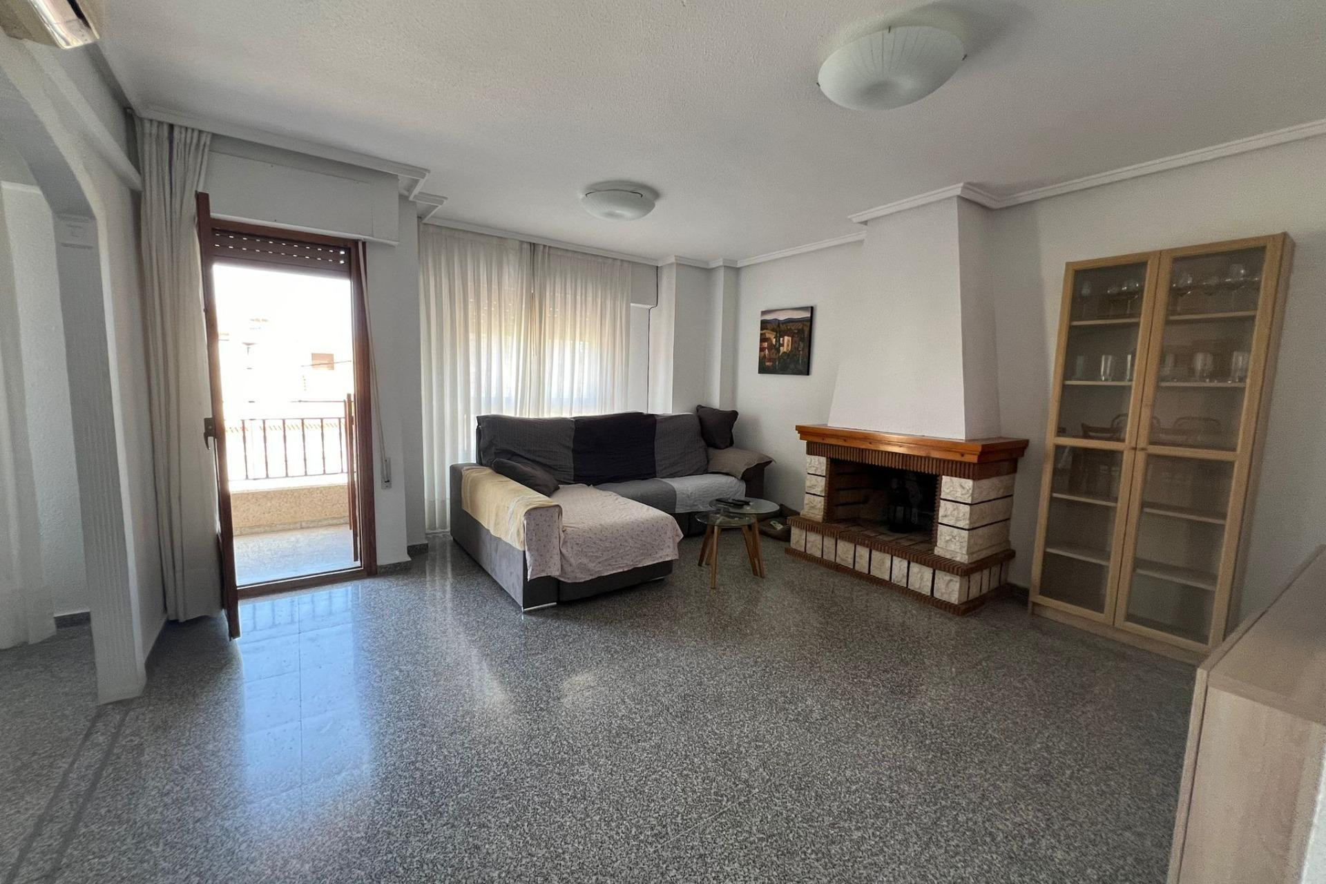 Reventa - Apartamento / piso - Dolores - CENTRO