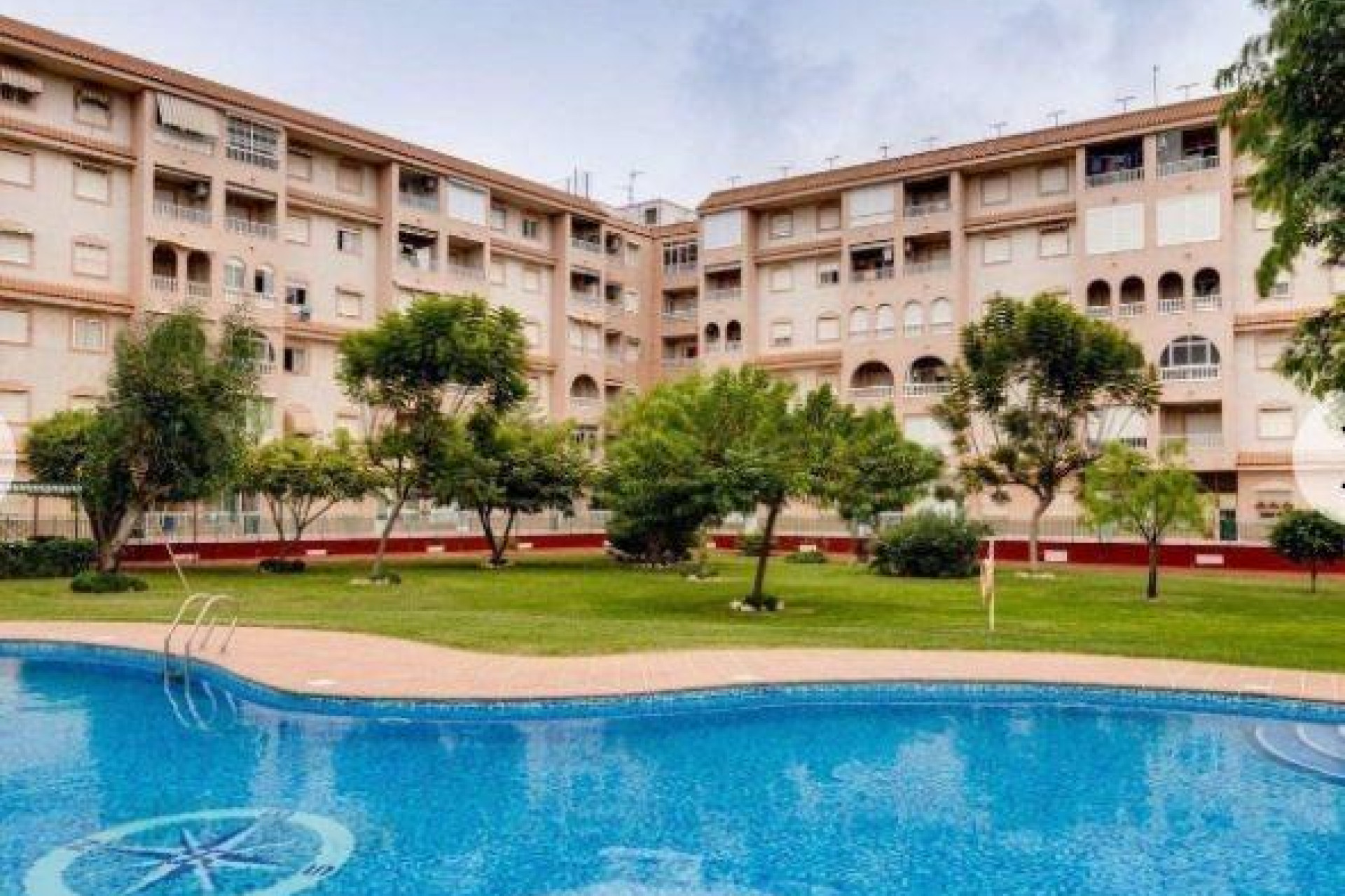 Reventa - Apartamento / piso - Torrevieja - Centro