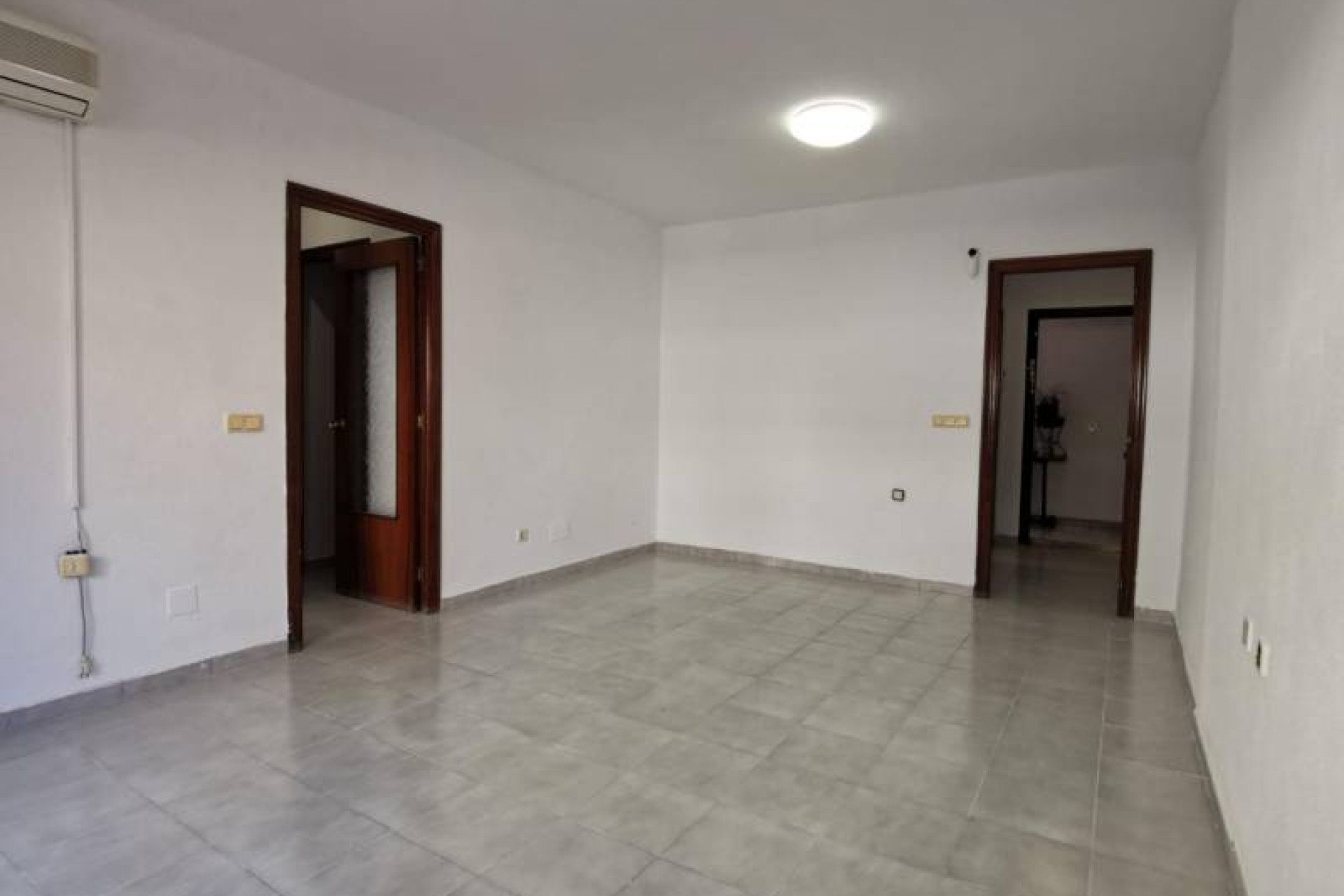 Reventa - Apartamento / piso - Torrevieja - Estacion de autobuses