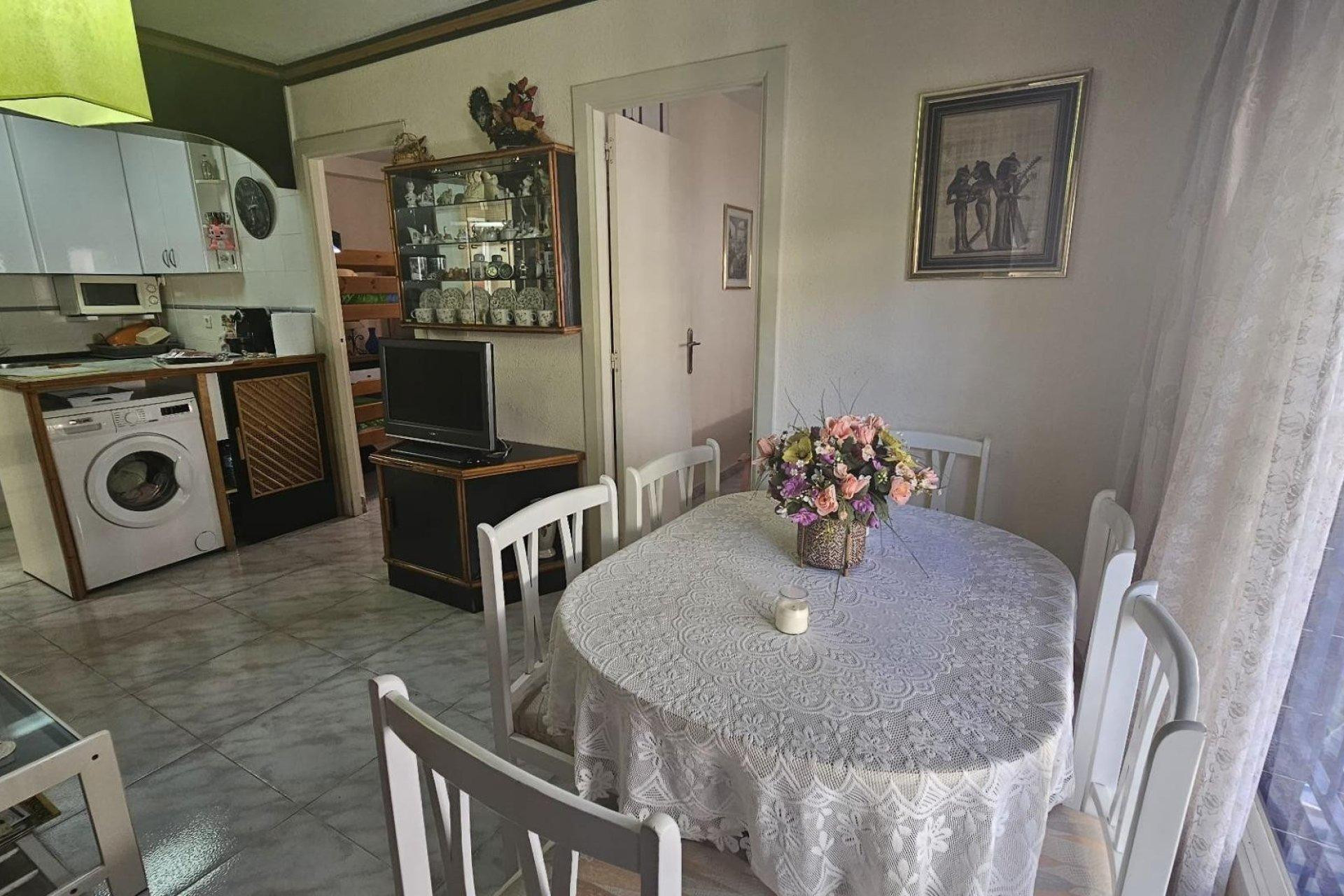 Reventa - Bungalow - Torrevieja - Doña ines