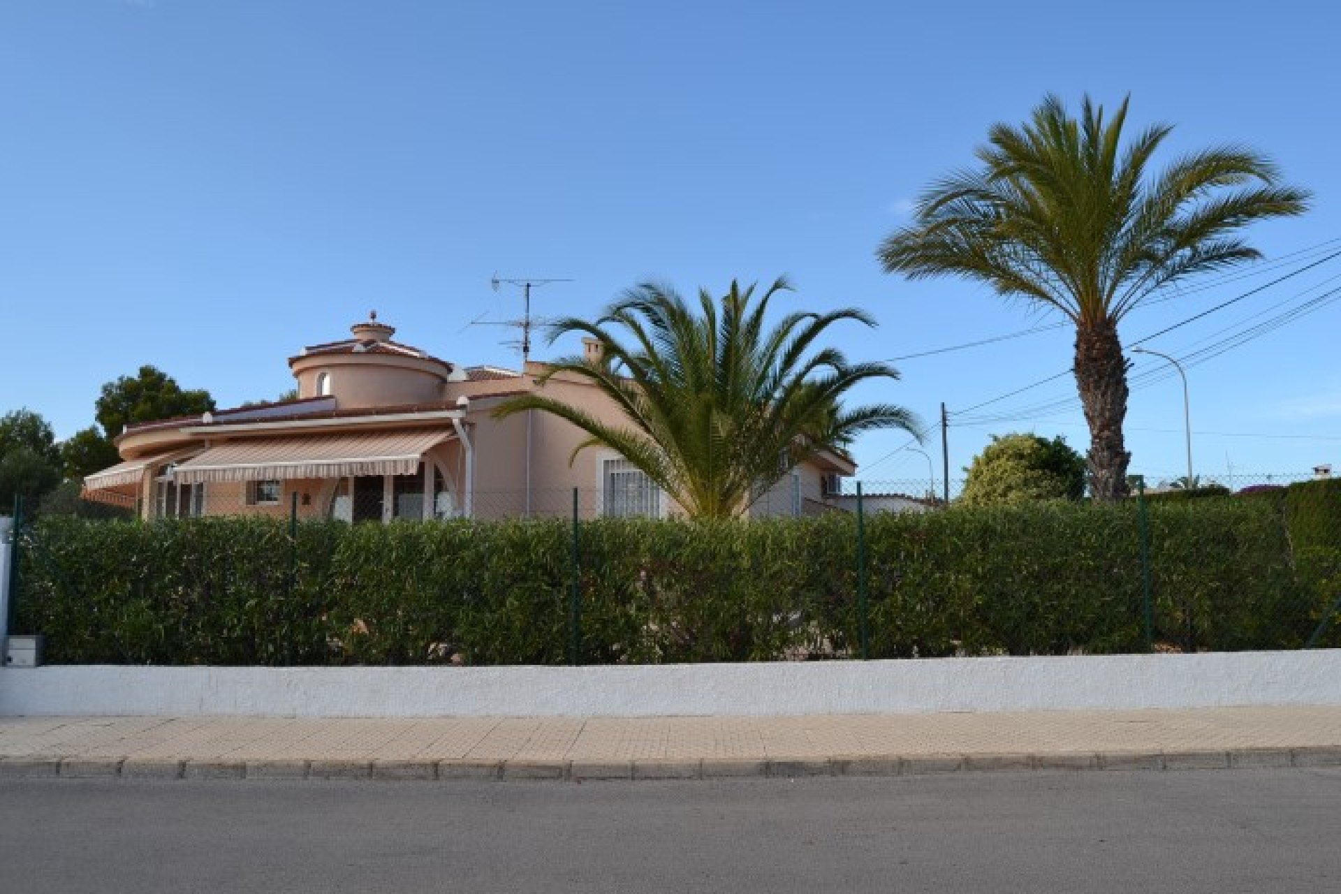 Reventa - Villa - Ciudad Quesada - Central Quesada