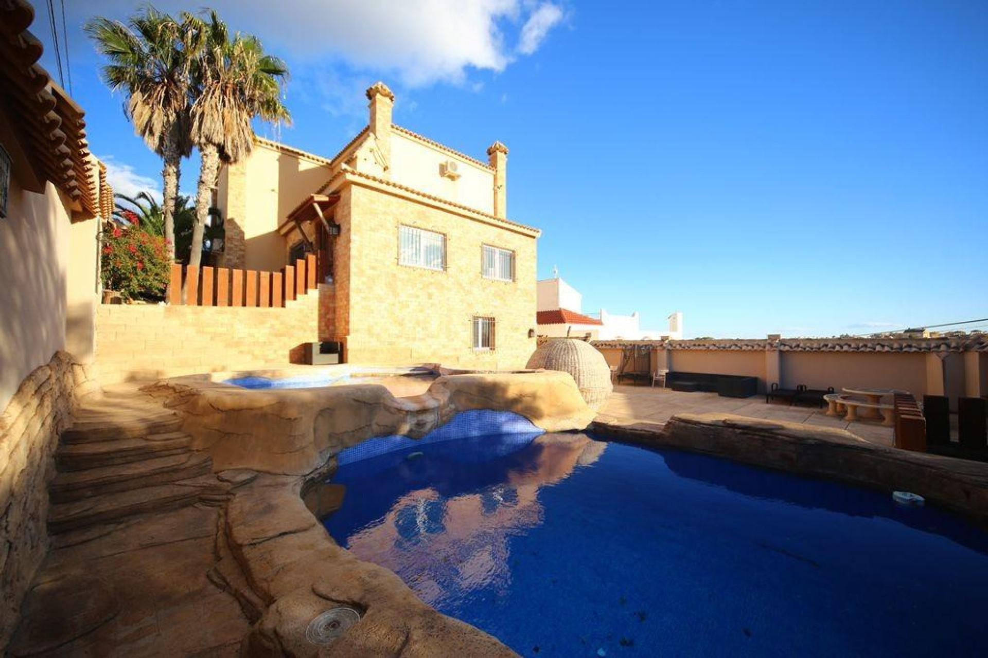 Reventa - Villa - Orihuela Costa - Las Filipinas