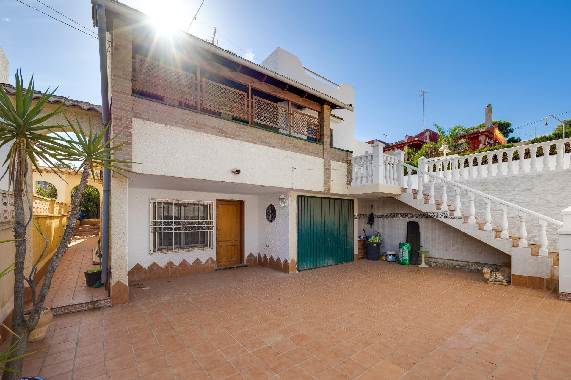 Reventa - Villa - Torrevieja - La Siesta - El Salado - Torreta