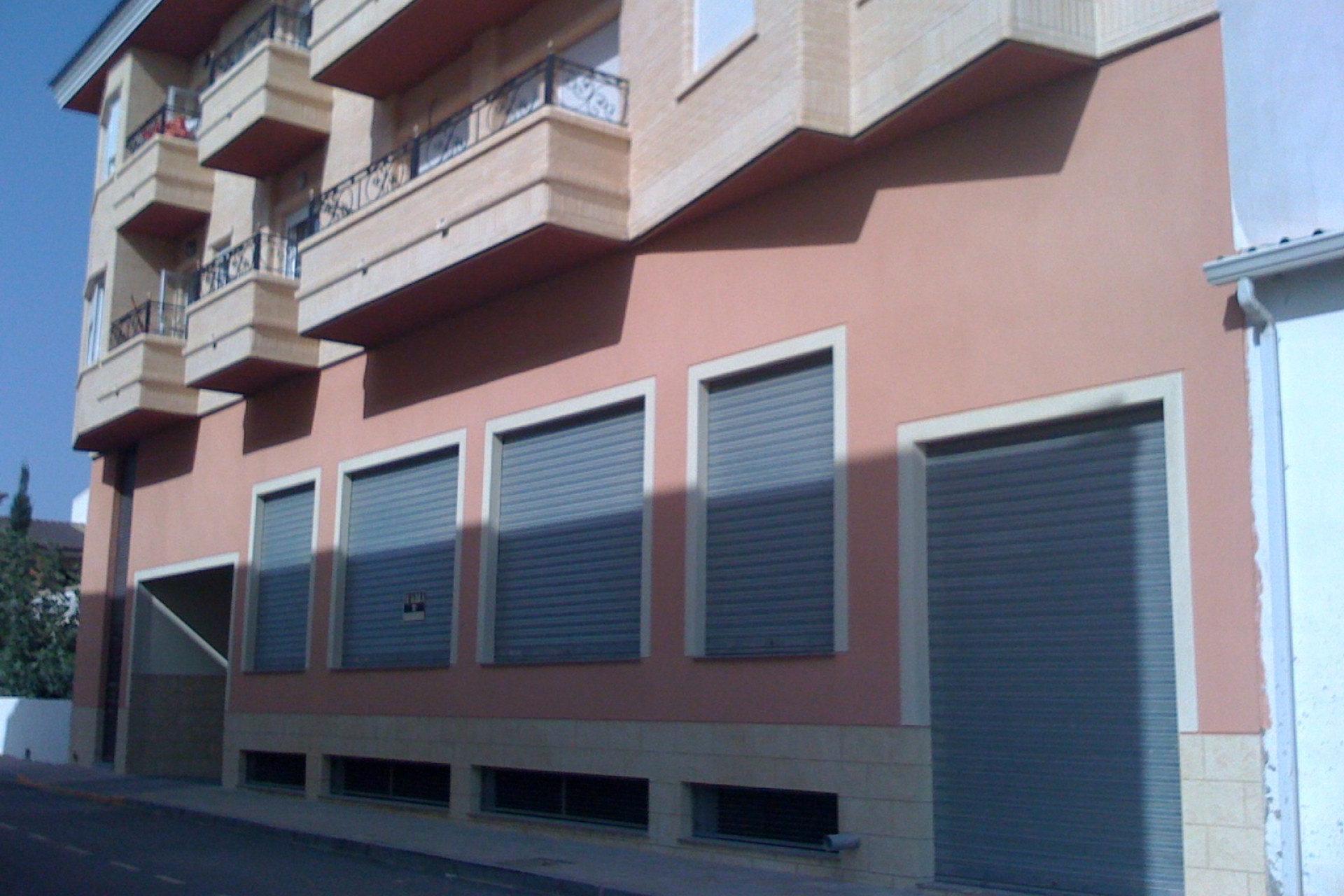 Revente - Commercial - Montesinos - Los Montesinos