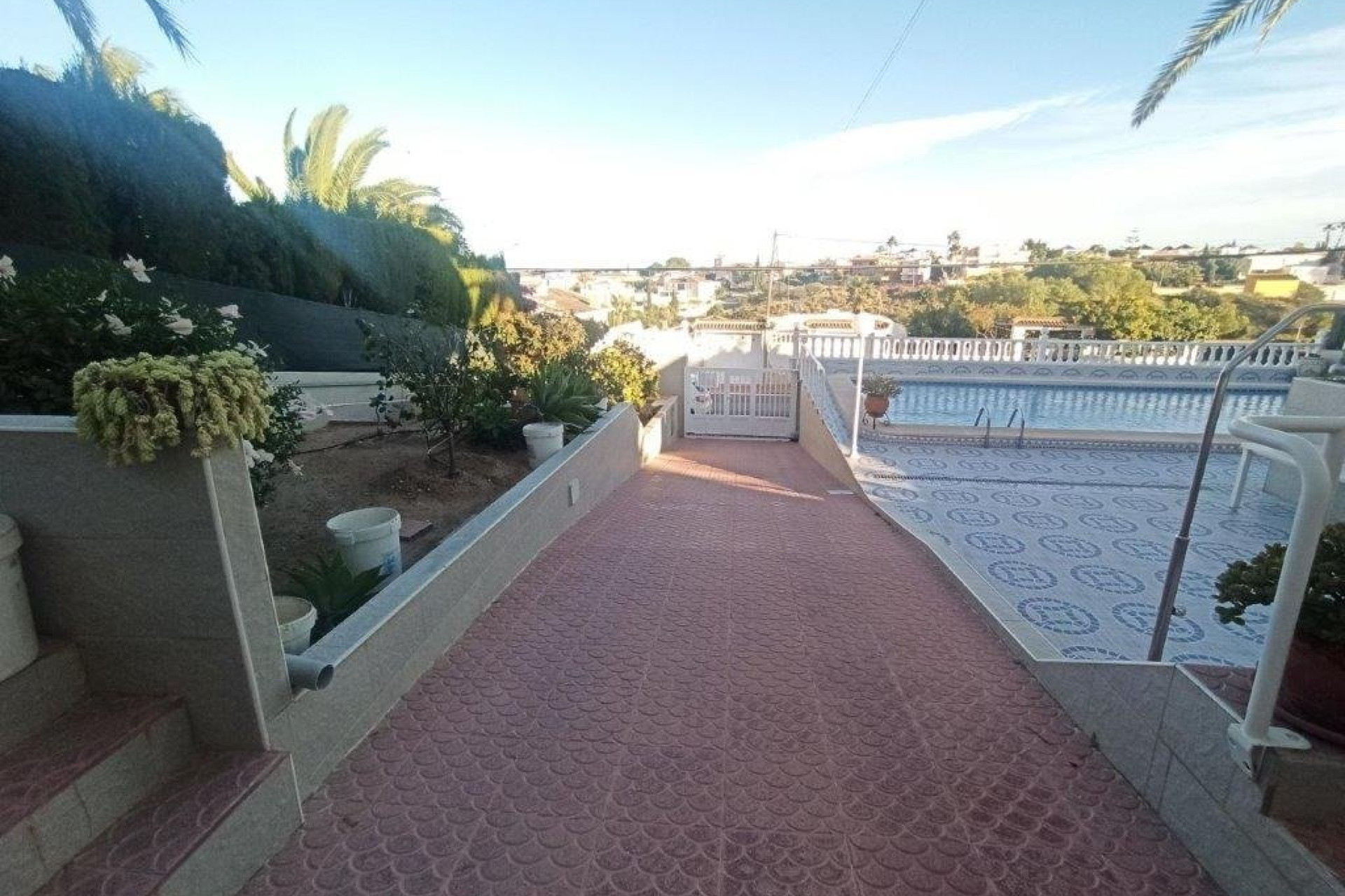 Revente - Villa - Torrevieja - Los balcones