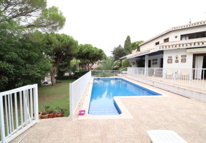 Villa - Resale - Orihuela Costa - Campoamor