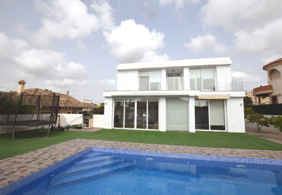 Villa - Resale - San Fulgencio - La Marina