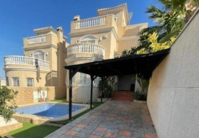 Villa - Resale - Torrevieja - Los altos