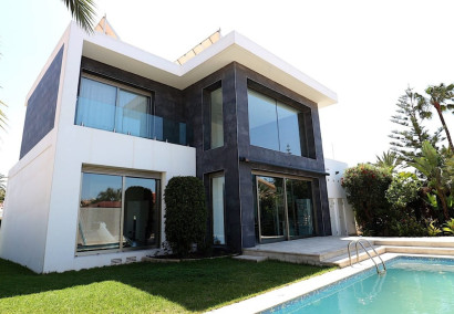 Villa - Resale - Torrevieja - Los Angeles