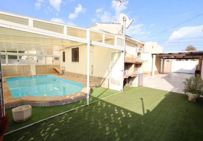 Villa - Revente - Torrevieja - La Siesta - El Salado - Torreta