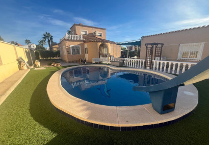 Villa - Revente - Torrevieja - San luis