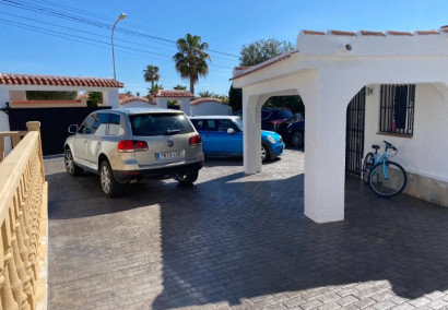 Reventa - Villa - Ciudad Quesada - Central Quesada