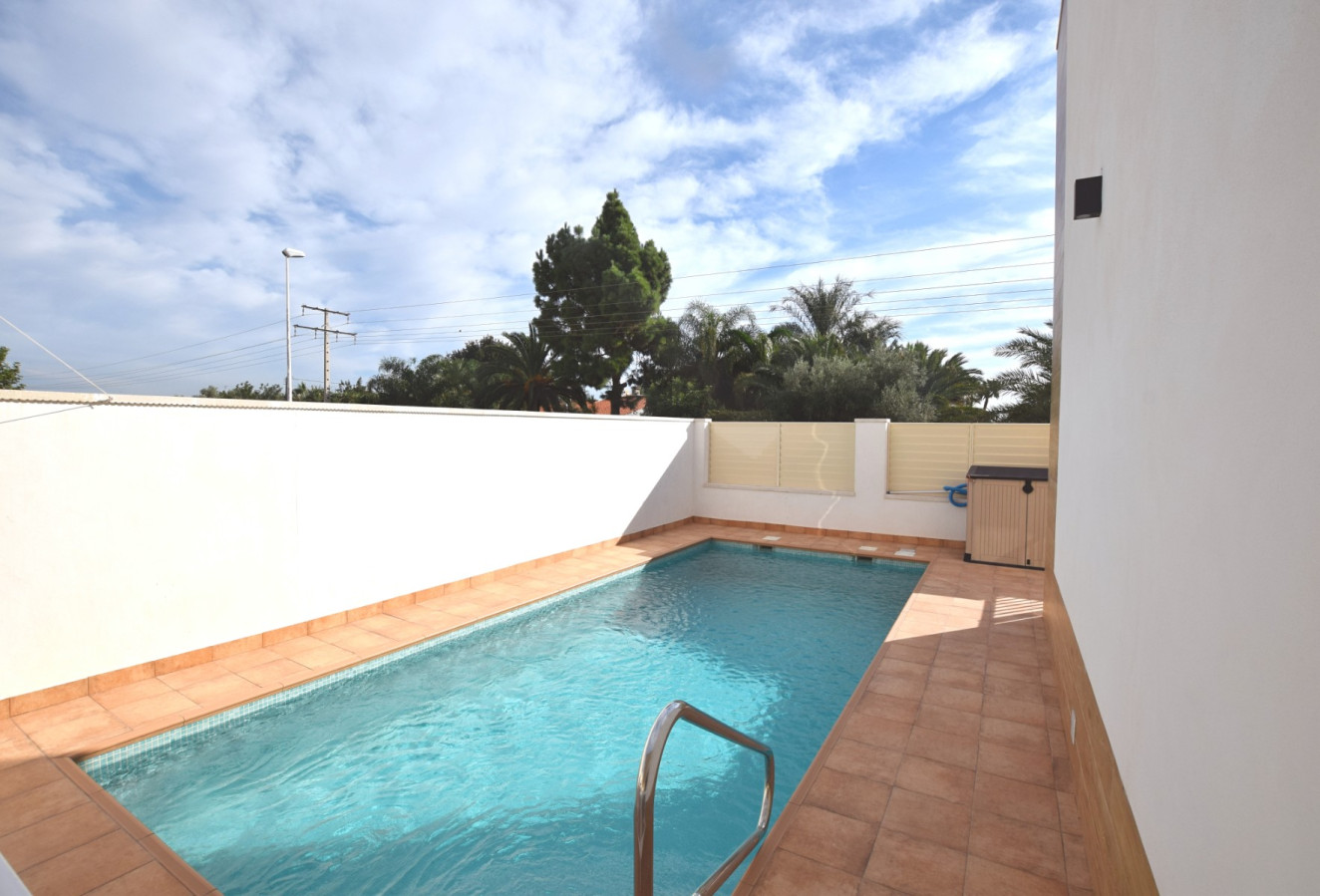 Resale - Villa - Almoradi