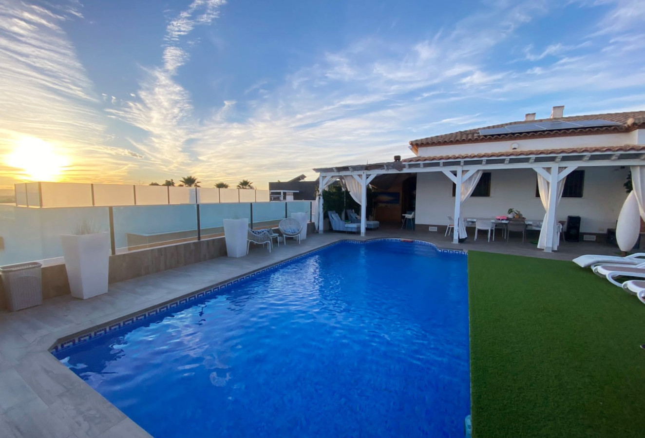 Reventa - Villa - San Fulgencio - La Marina