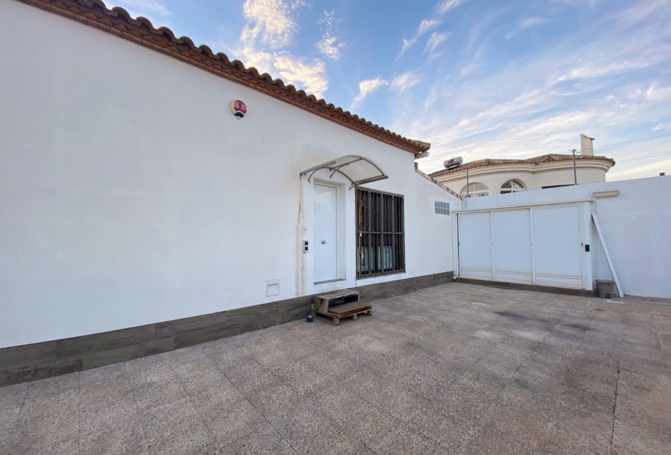 Reventa - Villa - San Fulgencio - La Marina