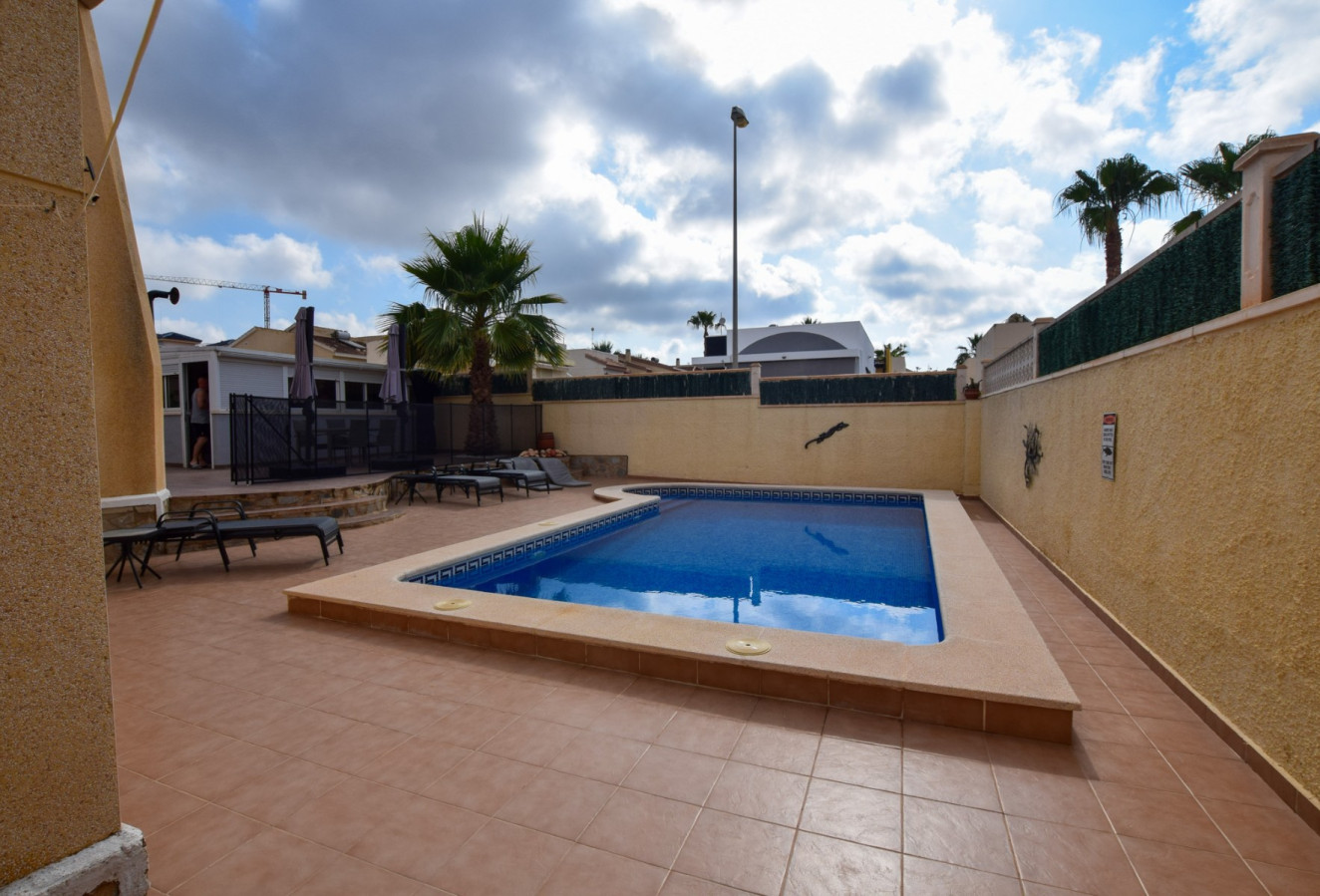 Reventa - Villa - Ciudad Quesada - Atalaya (Quesada)