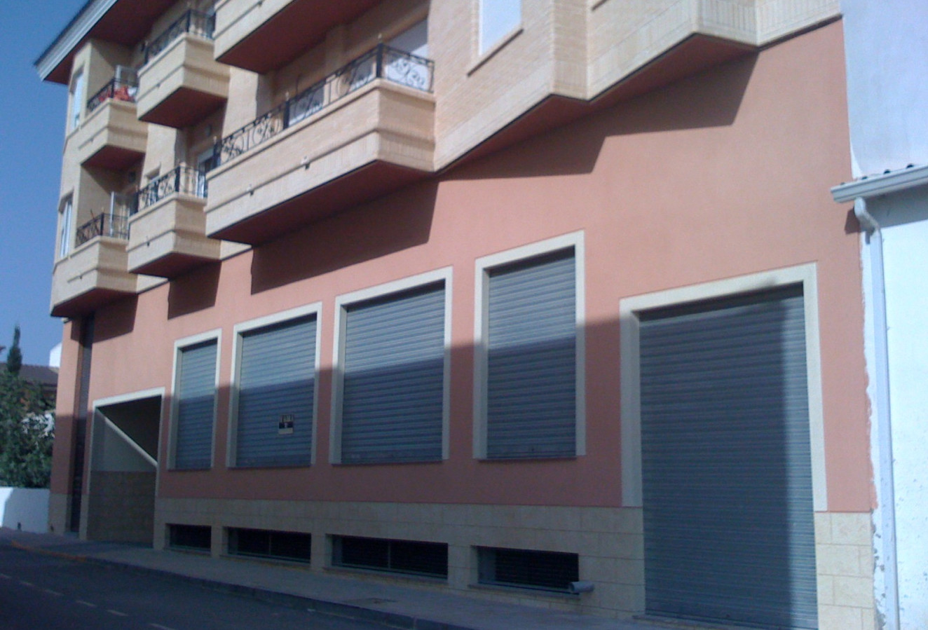 Revente - Commercial - Montesinos - Los Montesinos