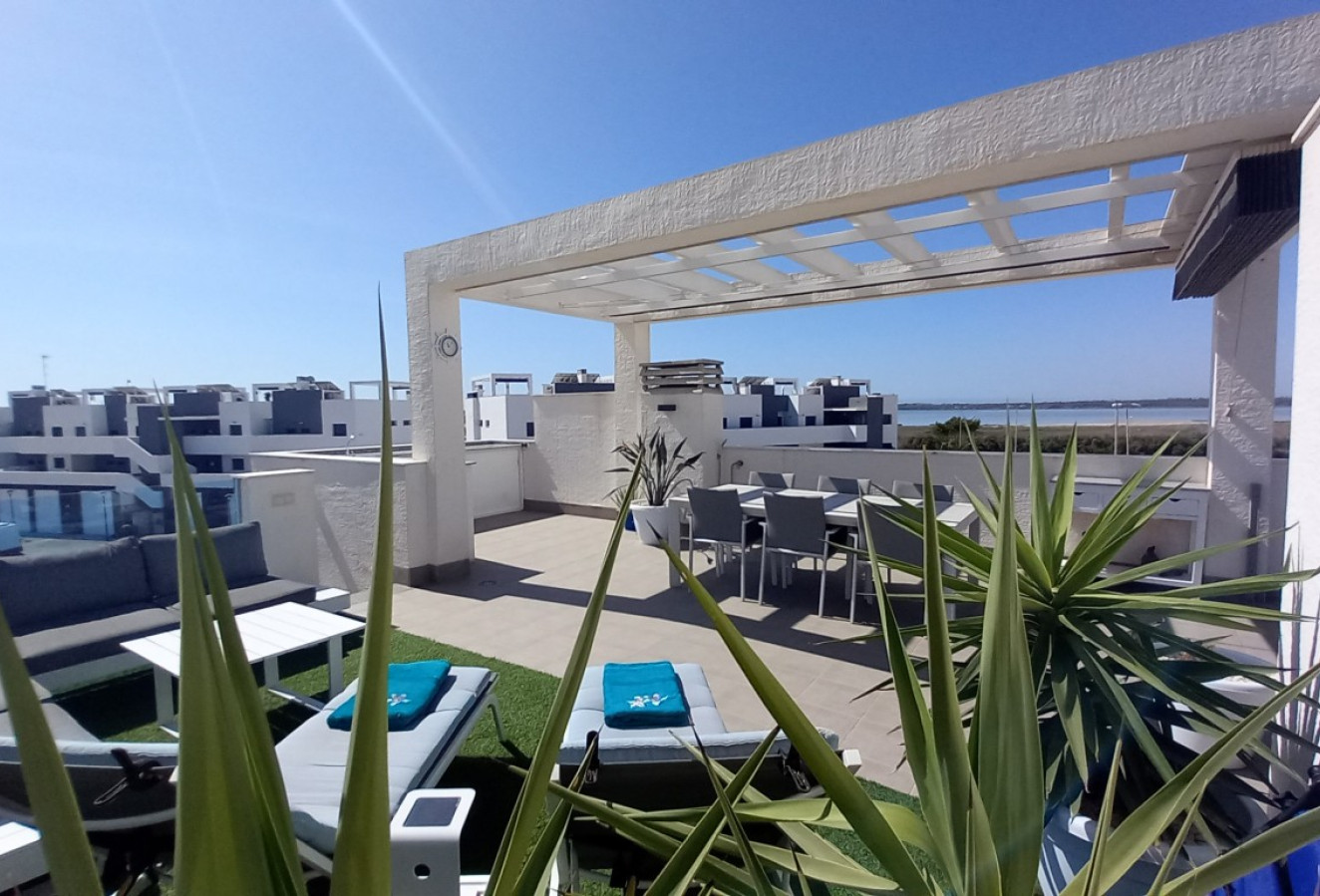 Resale - Penthouse - El Raso