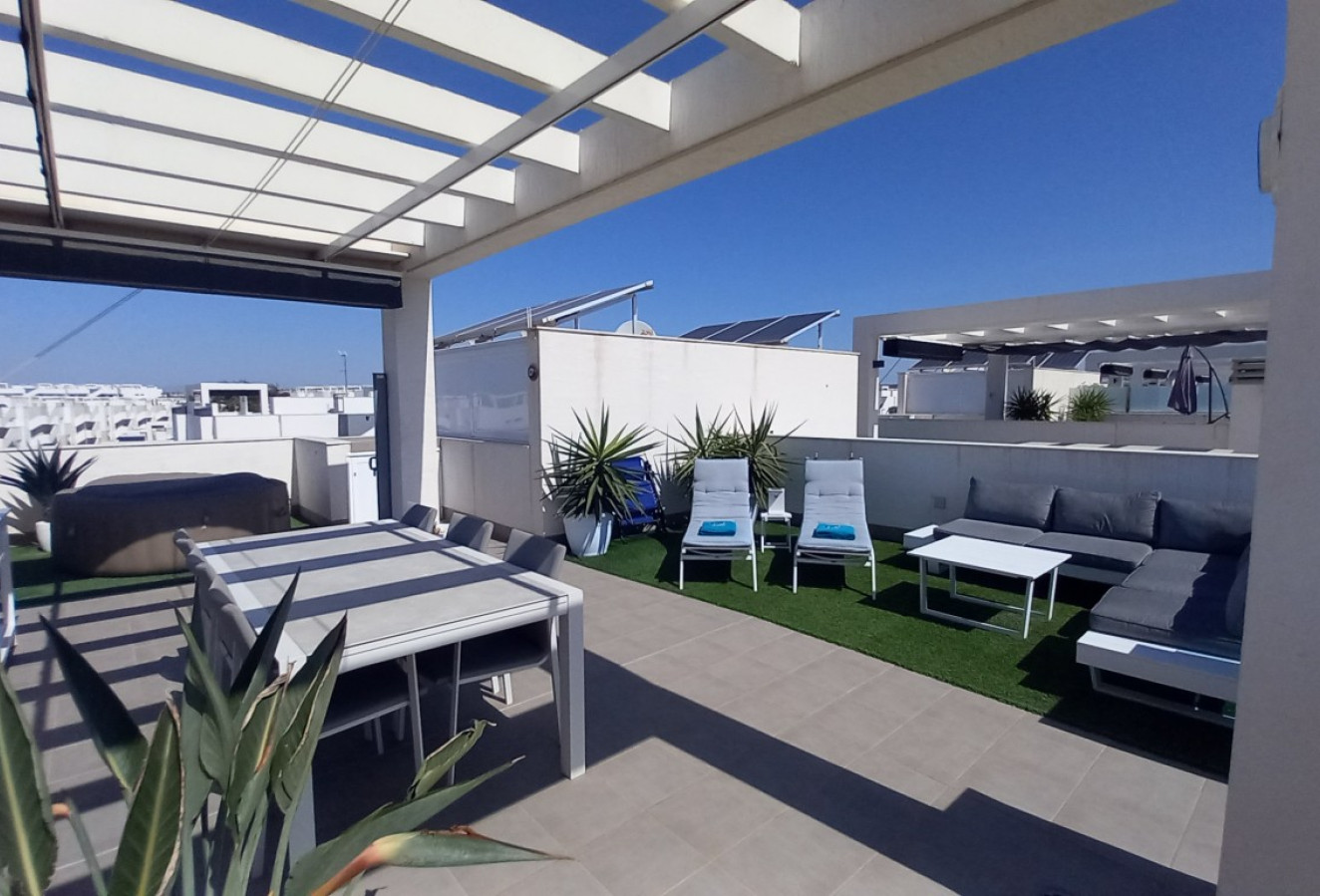 Resale - Penthouse - El Raso