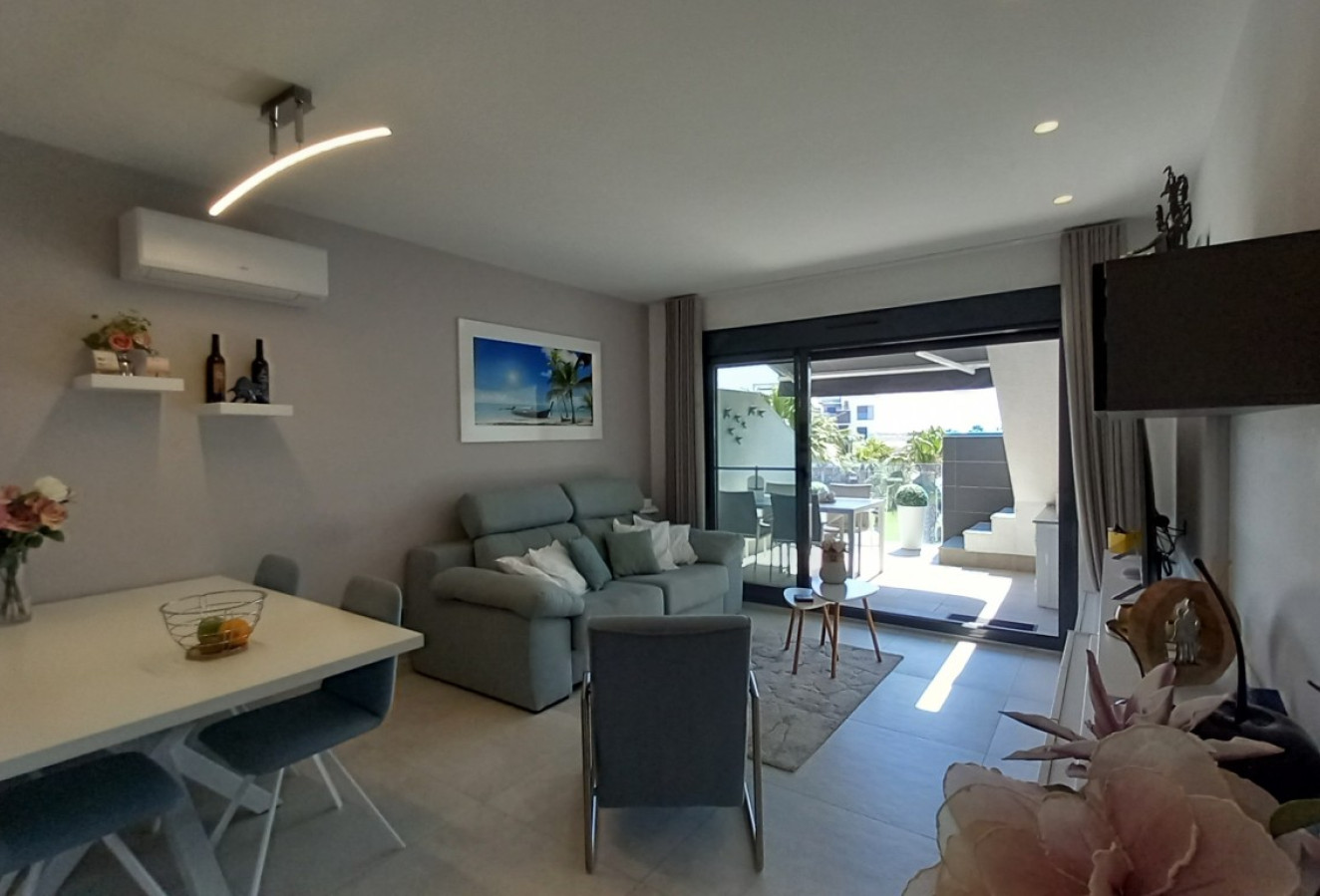 Resale - Penthouse - El Raso