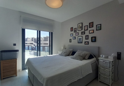 Resale - Penthouse - El Raso