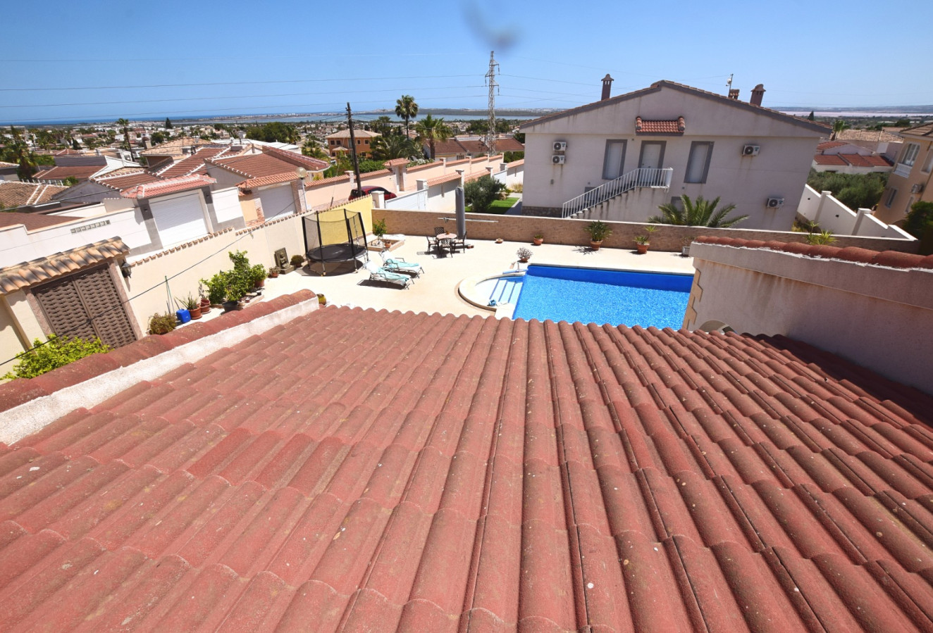 Reventa - Villa - Ciudad Quesada - Central Quesada