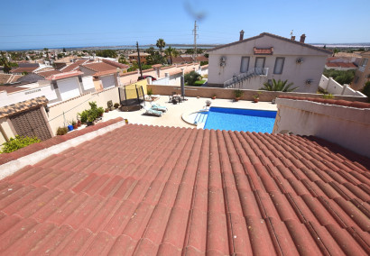 Reventa - Villa - Ciudad Quesada - Central Quesada