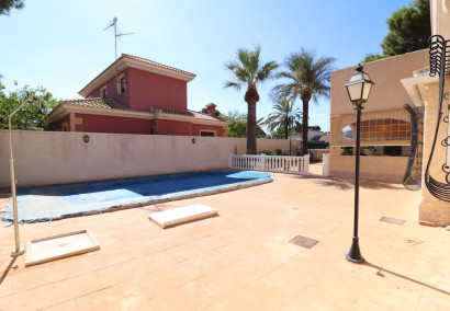 Reventa - Villa - Orihuela Costa - Punta Prima