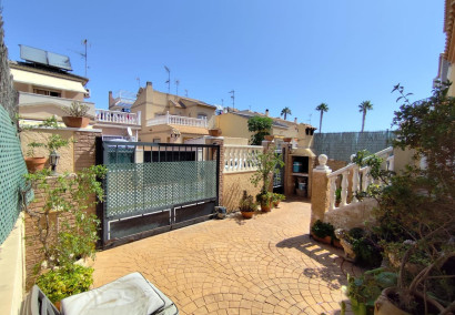 Reventa - Villa - Torrevieja - La Mata