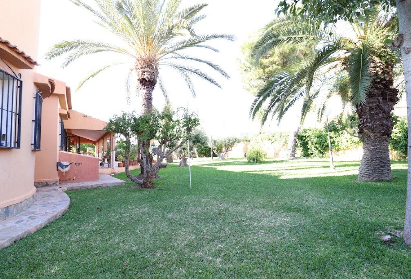 Reventa - Villa - Torrevieja - El chaparral