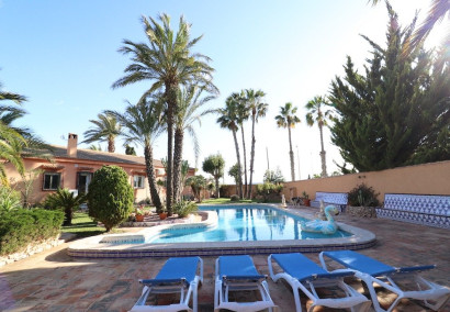 Reventa - Villa - Torrevieja - El chaparral