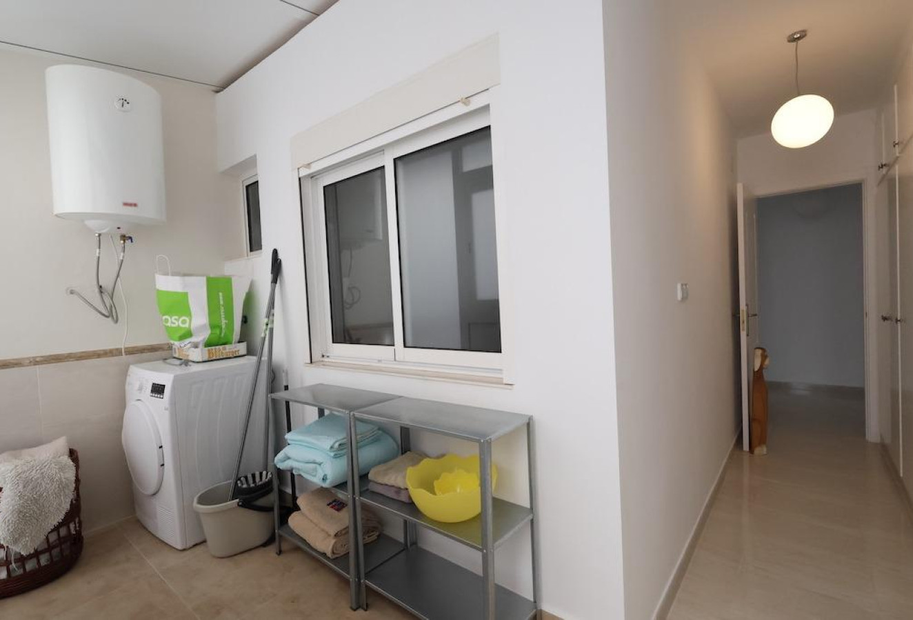 Reventa - Apartamento / piso - Torrevieja