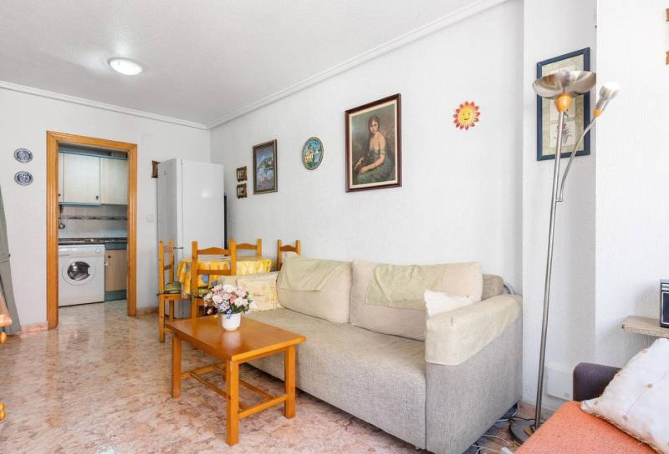 Reventa - Apartamento / piso - Torrevieja - Estacion de autobuses