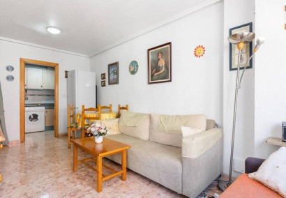 Reventa - Apartamento / piso - Torrevieja - Estacion de autobuses