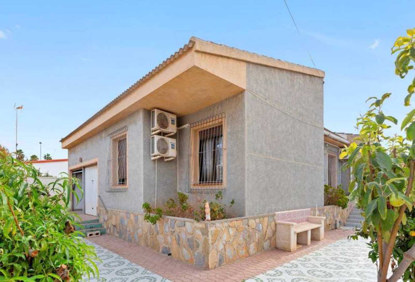 Reventa - Villa - Torrevieja - Nueva Torrevieja