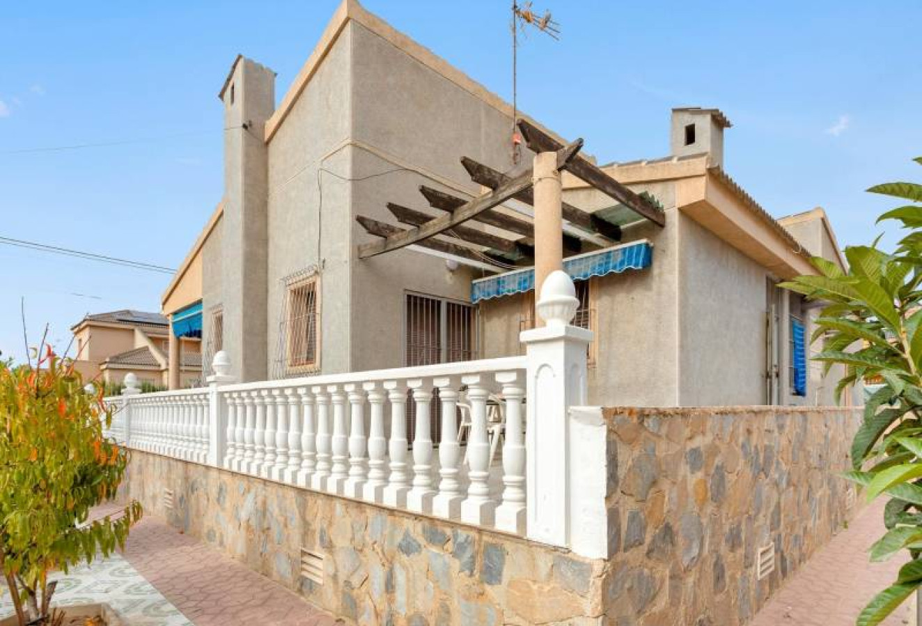 Reventa - Villa - Torrevieja - Nueva Torrevieja