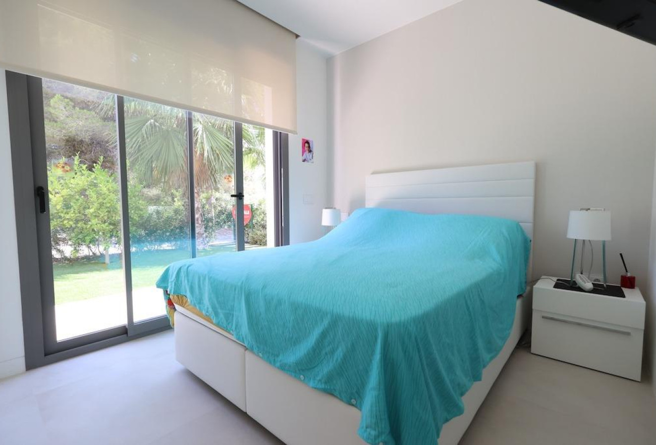 Reventa - Villa - San Miguel de Salinas - Las Colinas Golf