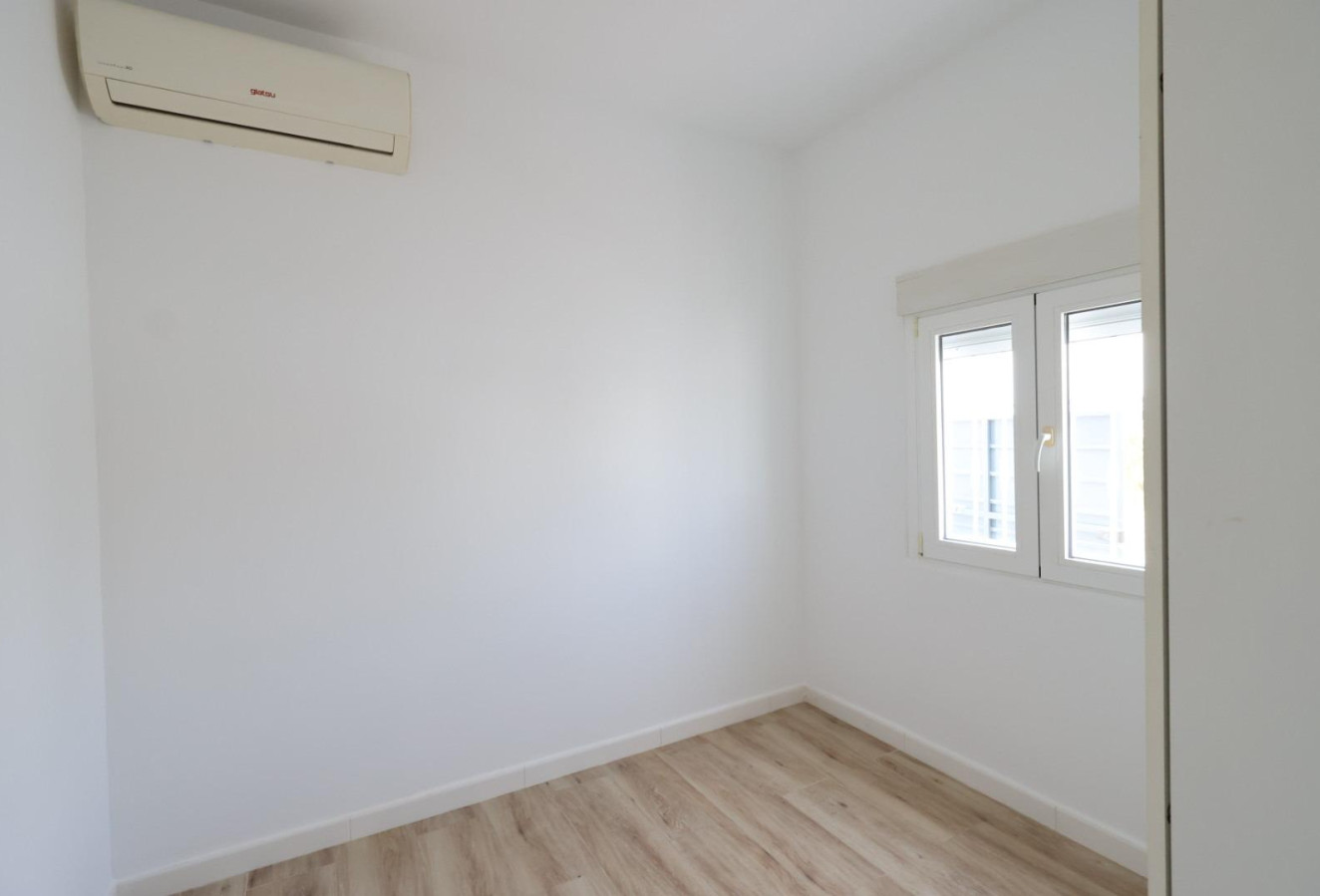 Reventa - Villa - Torrevieja - San luis