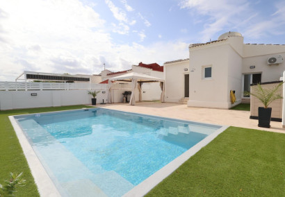 Reventa - Villa - Torrevieja - San luis