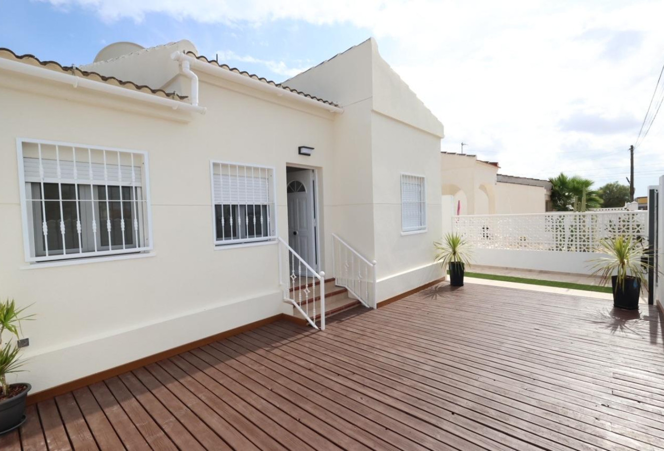 Reventa - Villa - Torrevieja - San luis