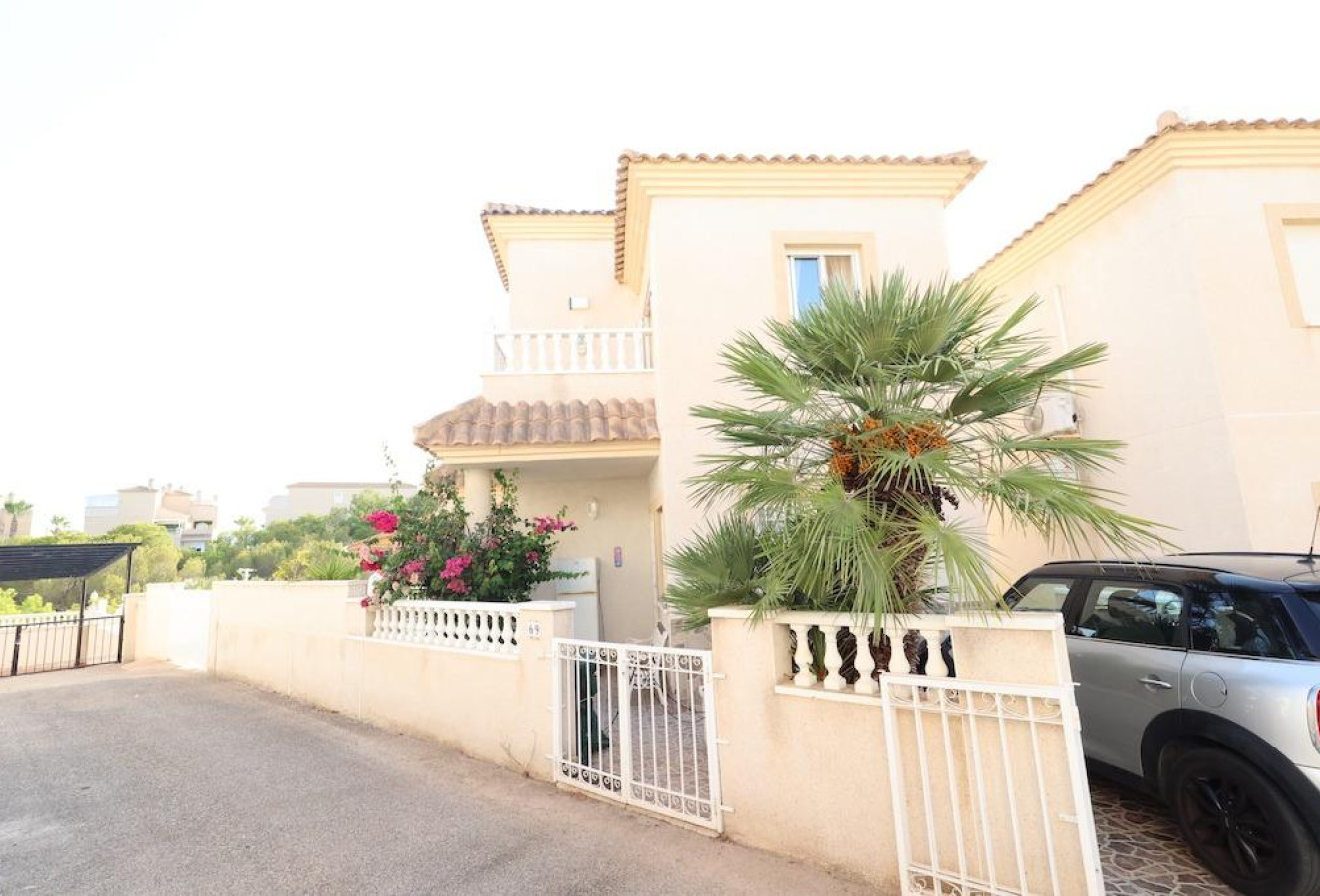 Reventa - Villa - Orihuela Costa - Playa Flamenca