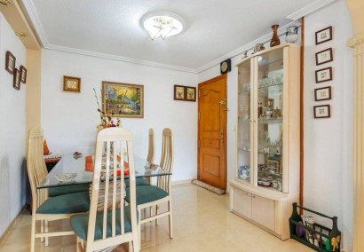 Reventa - Apartamento / piso - Torrevieja - La Mata