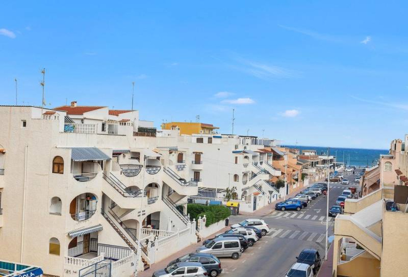 Reventa - Apartamento / piso - Torrevieja - La Mata