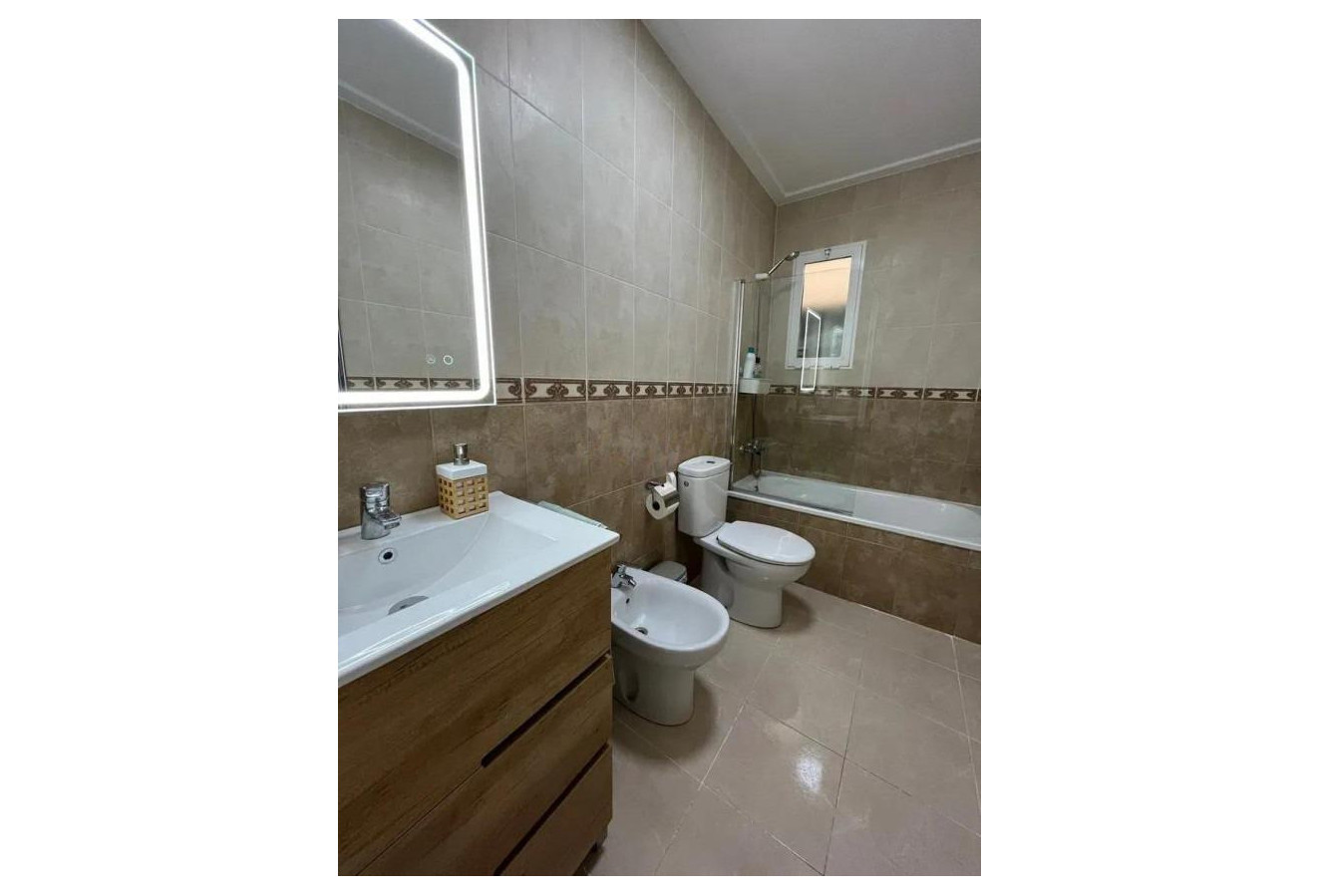 Reventa - Apartamento / piso - Almoradi - ALMORADI-CENTRO