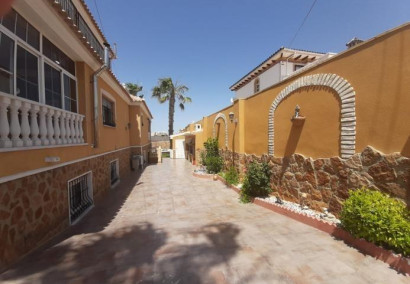 Reventa - Villa - Torrevieja - Aguas nuevas 1