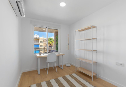 Reventa - Apartamento / piso - Torrevieja - Playa de los Naufragos